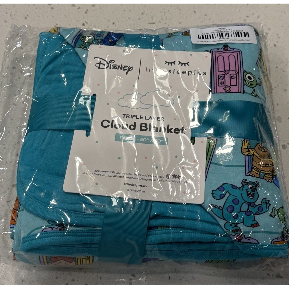 Little Sleepies Disney Pixar Monsters Inc. Scream Team Large Cloud Blanket 50x50